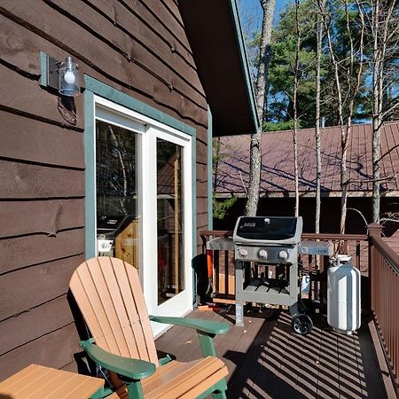 לייק פלאסיד Cobble Mountain Lodge מראה חיצוני תמונה
