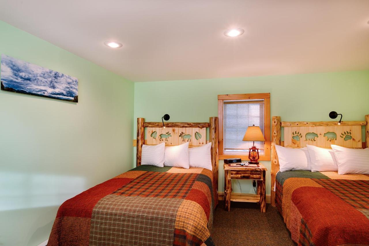 לייק פלאסיד Cobble Mountain Lodge מראה חיצוני תמונה