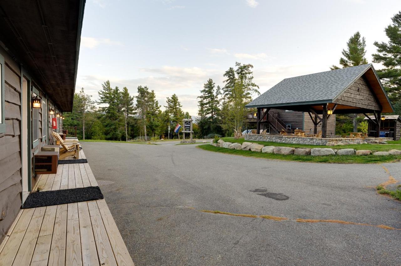 לייק פלאסיד Cobble Mountain Lodge מראה חיצוני תמונה