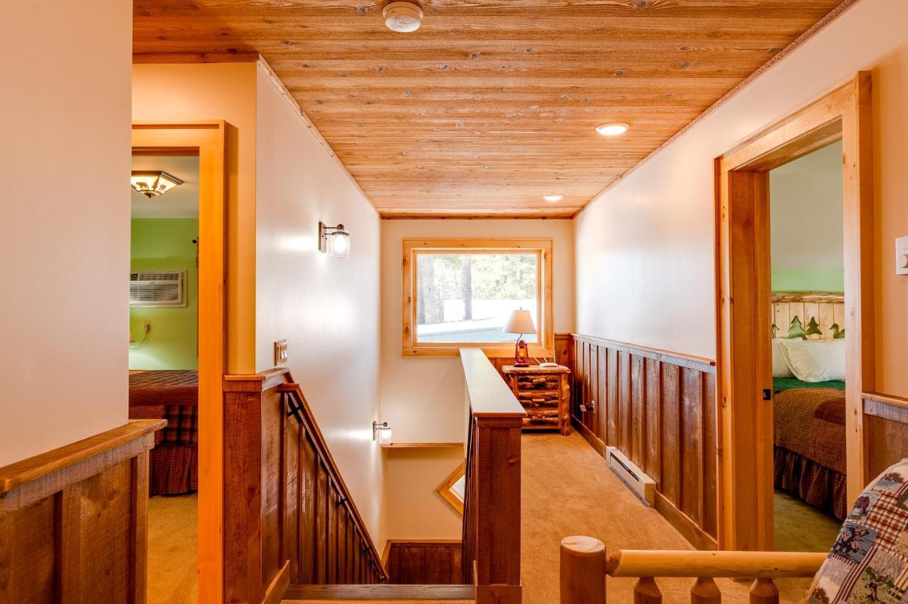 לייק פלאסיד Cobble Mountain Lodge מראה חיצוני תמונה