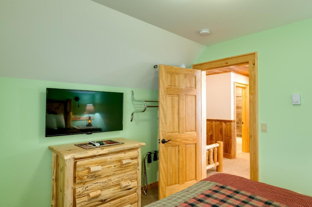 לייק פלאסיד Cobble Mountain Lodge מראה חיצוני תמונה